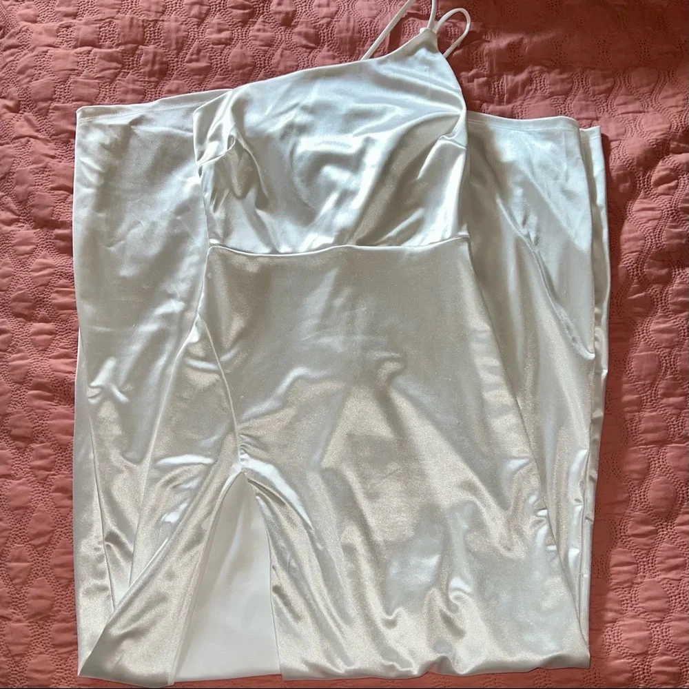 Windsor Satin High Slit Gown Dress - Picture 4 of 6